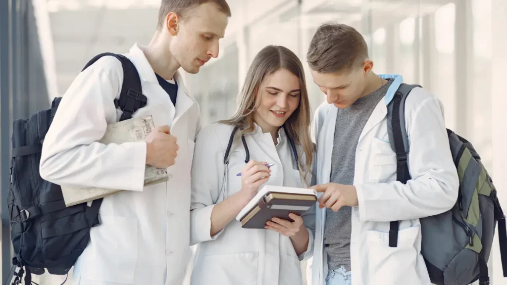 O que você precisa saber antes de cursar medicina O que você precisa saber antes de cursar medicina